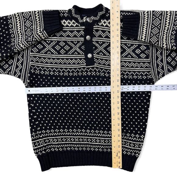 Vintage Tommy Hilfiger Fair Isle Winter Snowflake Holiday Sweater Black White L - Picture 10 of 10